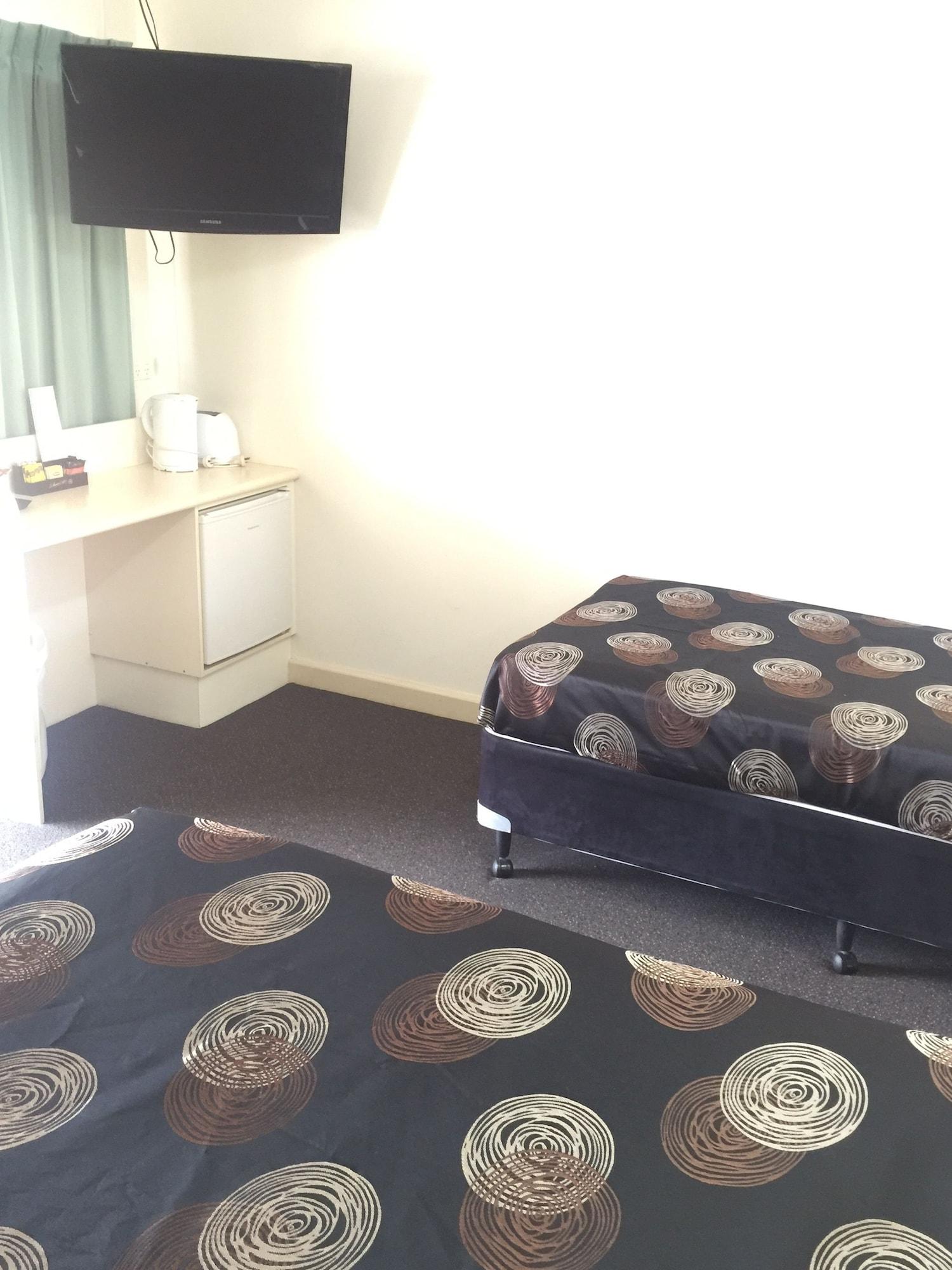 Econo Lodge Park Lane Μπούνταμπεργκ Εξωτερικό φωτογραφία