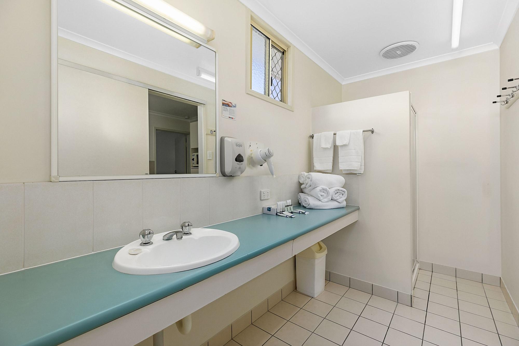 Econo Lodge Park Lane Μπούνταμπεργκ Εξωτερικό φωτογραφία