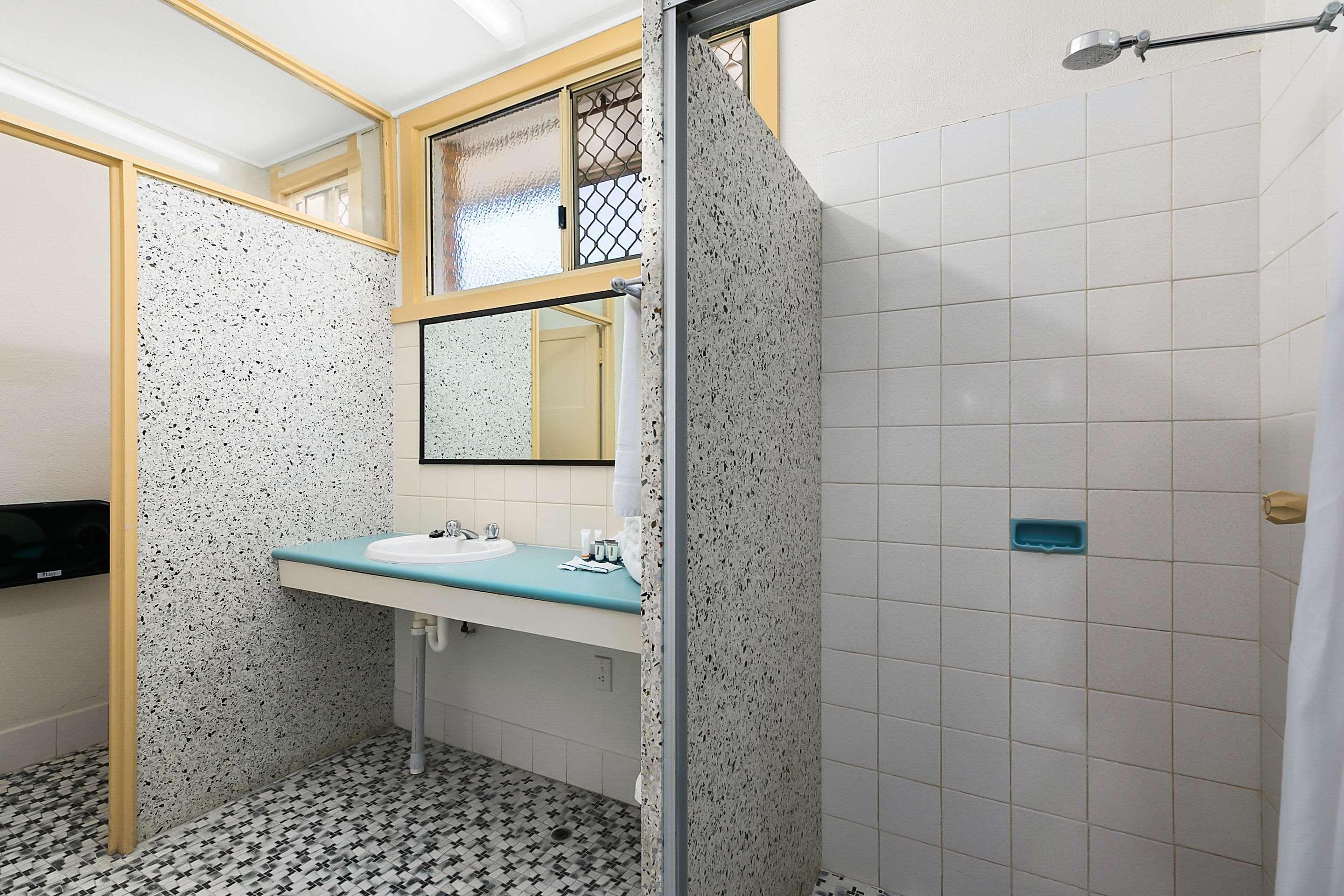 Econo Lodge Park Lane Μπούνταμπεργκ Εξωτερικό φωτογραφία