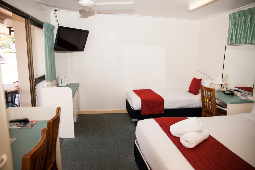 Econo Lodge Park Lane Μπούνταμπεργκ Εξωτερικό φωτογραφία