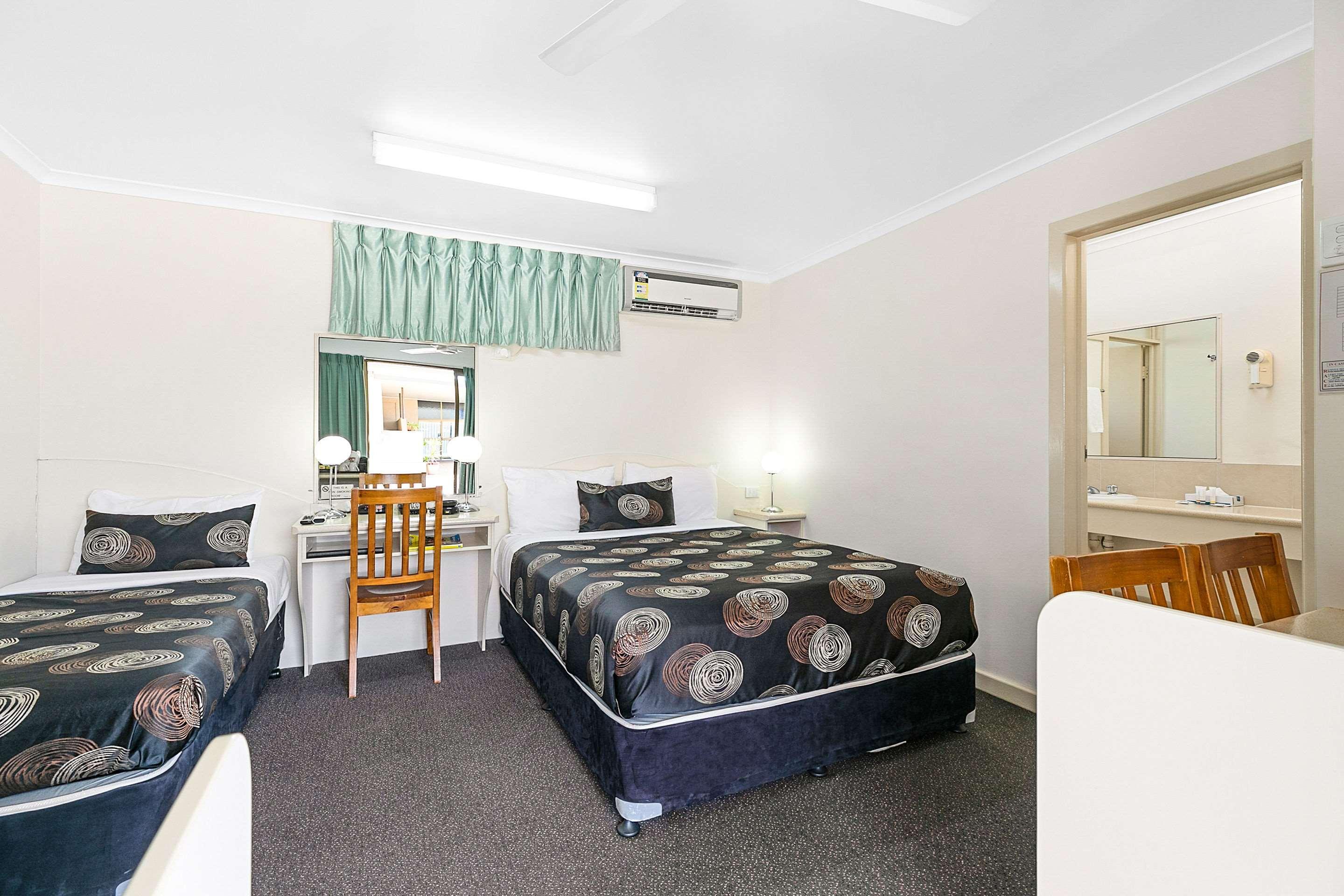 Econo Lodge Park Lane Μπούνταμπεργκ Εξωτερικό φωτογραφία