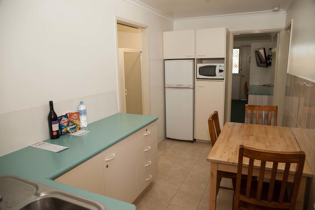 Econo Lodge Park Lane Μπούνταμπεργκ Εξωτερικό φωτογραφία