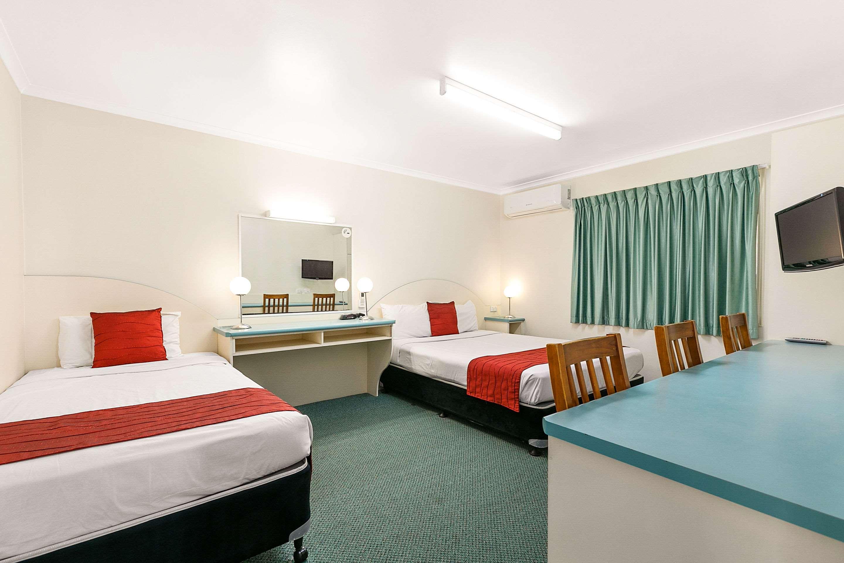 Econo Lodge Park Lane Μπούνταμπεργκ Εξωτερικό φωτογραφία