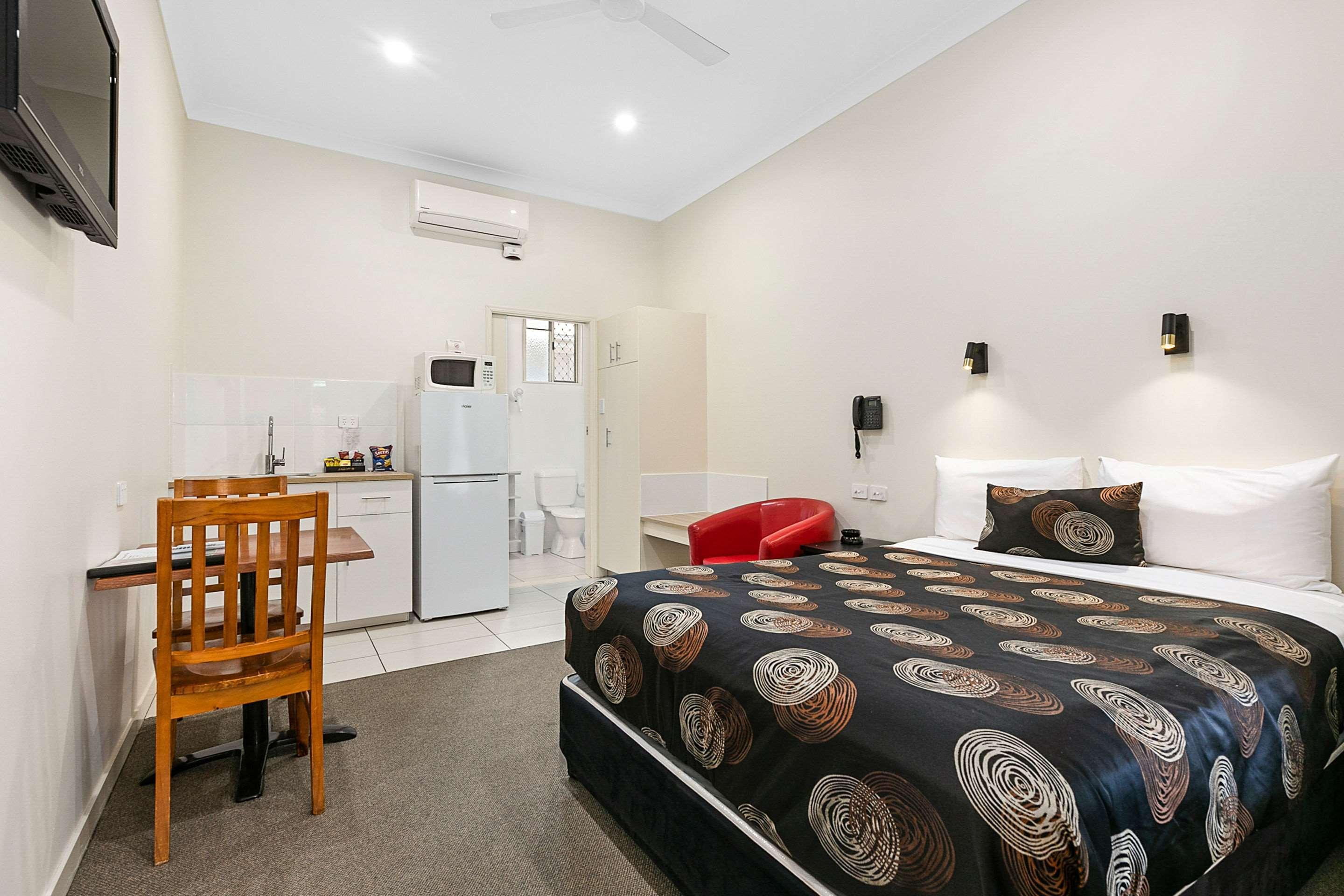 Econo Lodge Park Lane Μπούνταμπεργκ Εξωτερικό φωτογραφία