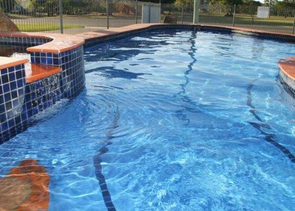 Econo Lodge Park Lane Μπούνταμπεργκ Εξωτερικό φωτογραφία